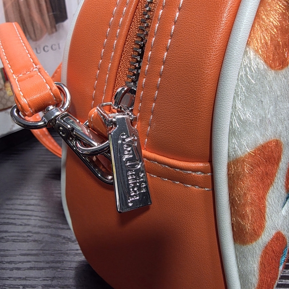 Von Dutch Orange and White Women's Bag - Picture 4 of 5